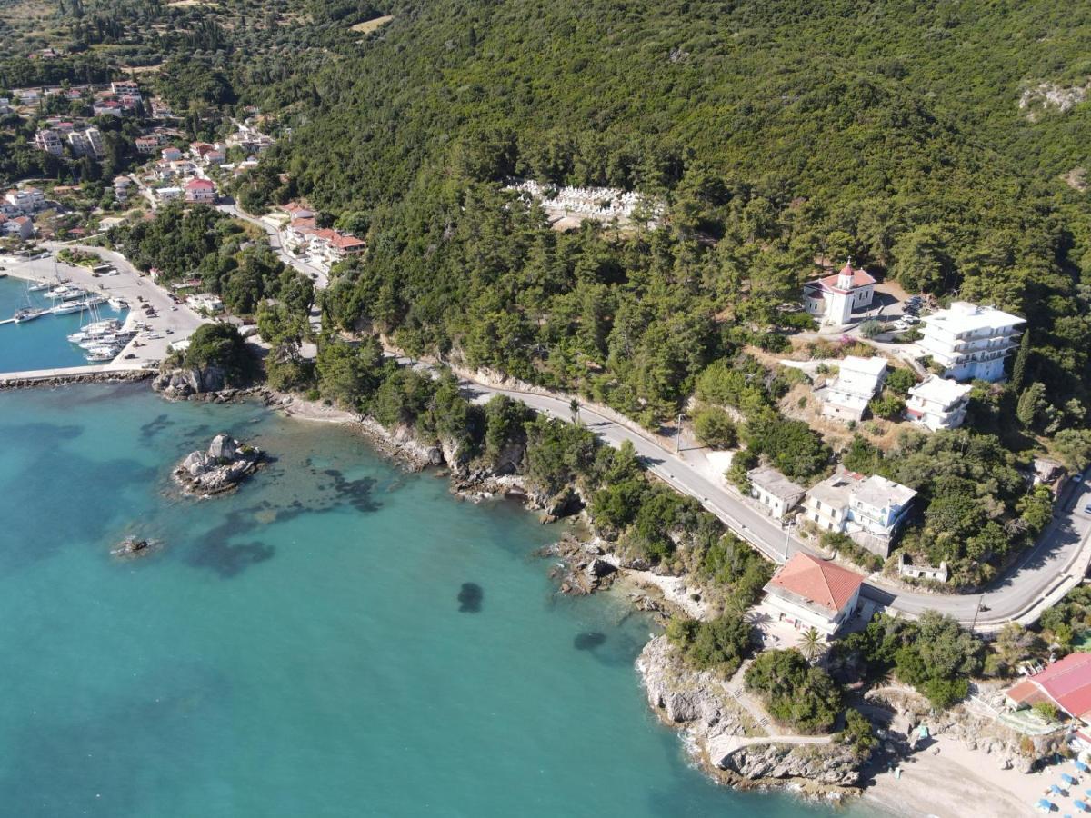 Valsamis Villa Apartments Poros  Exterior foto